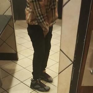 Meet your Posher, Tony